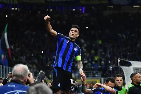 Дерби на Сан-сиро: Интер вышел победителем впервые за 13 лет